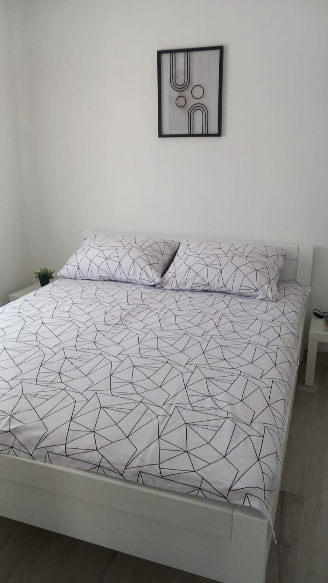 Apartmani Hermes 亚德里亚 外观 照片